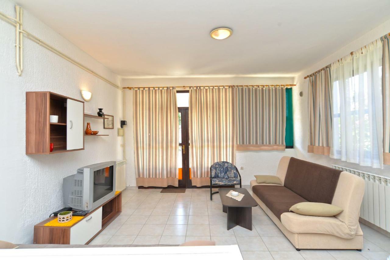Apartments Elsa 534 Stinjan Ngoại thất bức ảnh