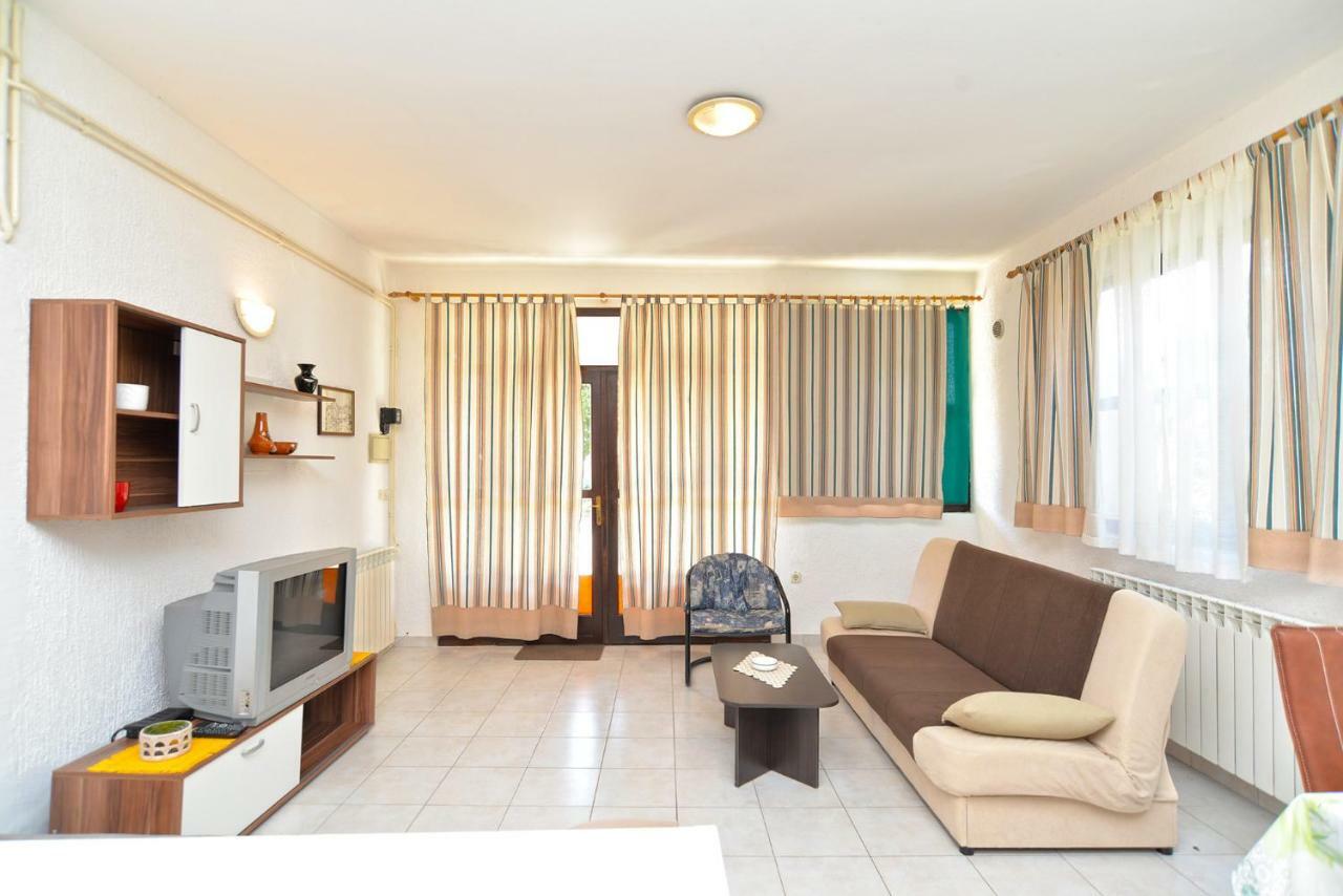 Apartments Elsa 534 Stinjan Ngoại thất bức ảnh